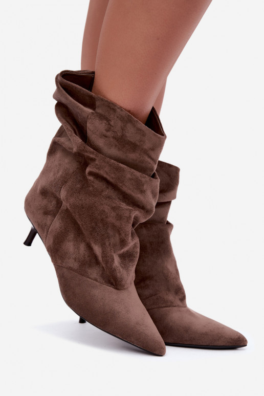 stivaletti slouchy con tacco in colore khaki Farren