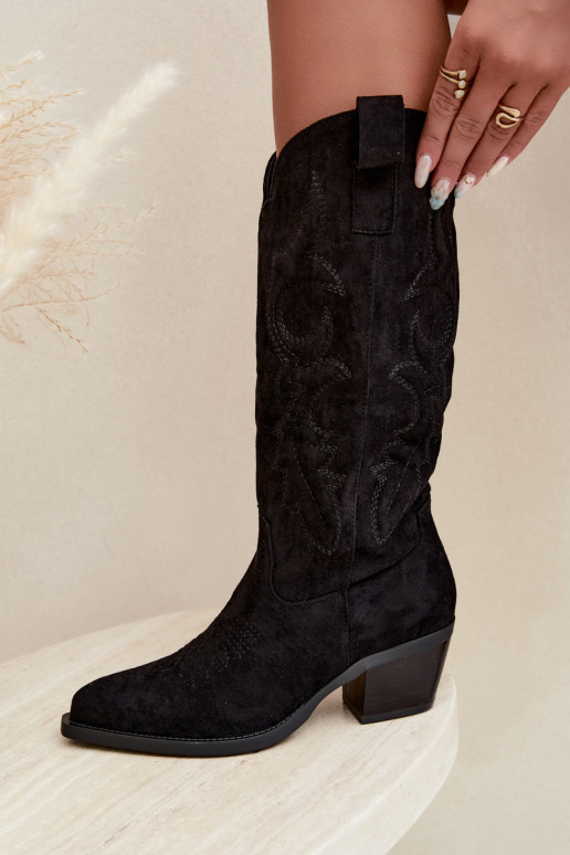 stivali cowboy lunghi con tacco in colore nero INesly