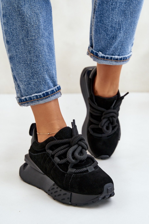 sneakers in suede da donna con piattaforma e lacci robusti Artiker 54C1464 in nero
