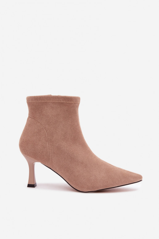 Stivaletti da donna con tacco sottile e cuciture in colore sabbia Clancy