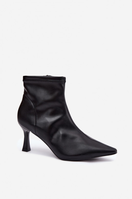 Stivaletti da donna con tacco sottile e cuciture in ecopelle nera Clancy