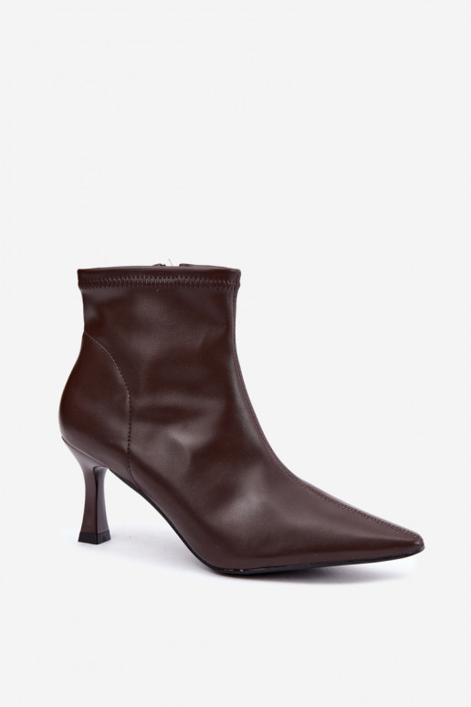 Stivaletti da donna con tacco sottile e cuciture in ecopelle color cioccolato Clancy