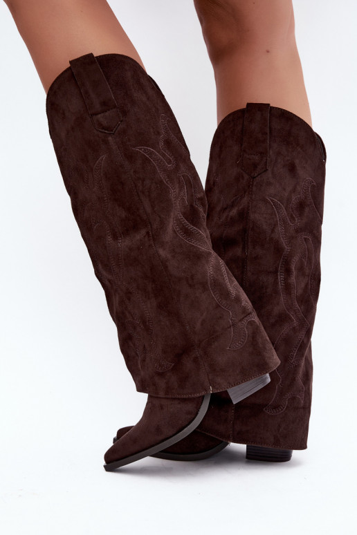 Stivali lunghi in stile cowboy con tacco e gambale cucito in colore cioccolato Irella