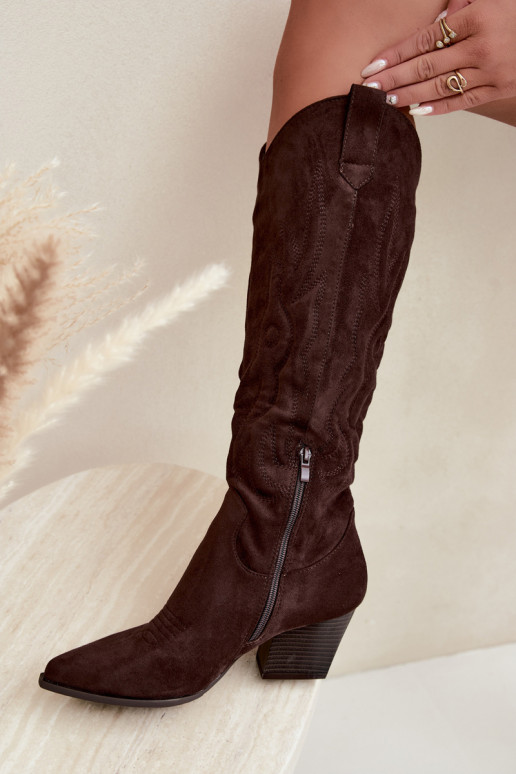 Stivali color cioccolato in stile cowboy con tacco Glenor