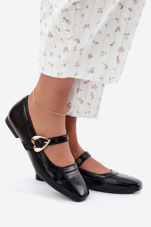 ballet flats con fibbie e cuori in nero Relsa