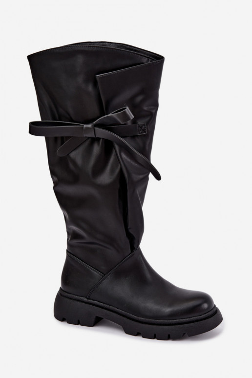 stivali alti da donna con tacco largo e fiocchi in colore nero Amely