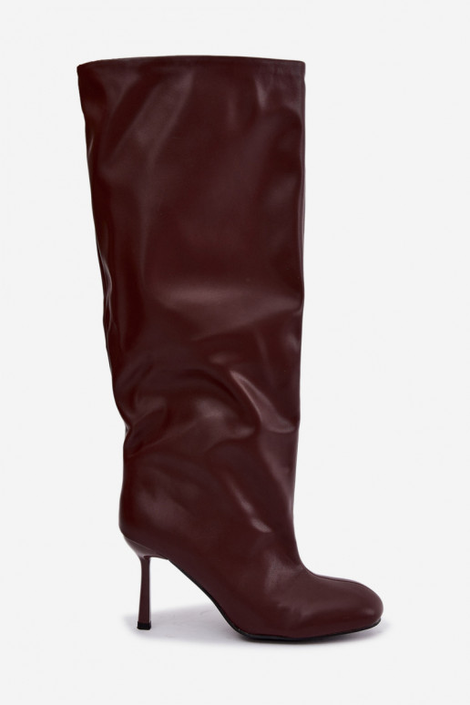Stivali alti da donna slip-on con tacco sottile in colore bordeaux Caliya