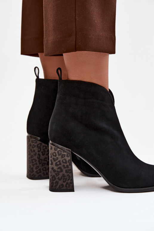 Stivaletti in finta suede con isolamento in nero Zivella