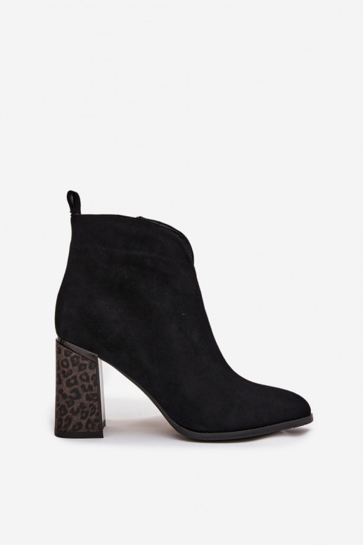 Stivaletti in finta suede con isolamento in nero Zivella