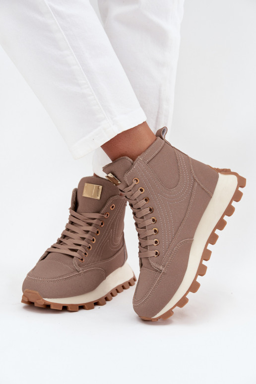 Scarpe isolate da donna su piattaforma Tai turirivira beige