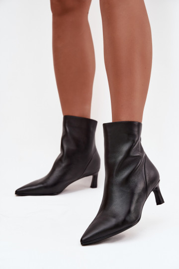Stivaletti in pelle naturale con tacco da donna D&A CR52-661 neri 2