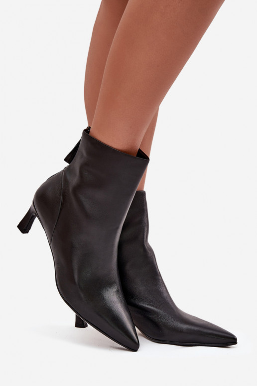 Stivaletti in pelle naturale con tacco da donna D&A CR52-661 neri