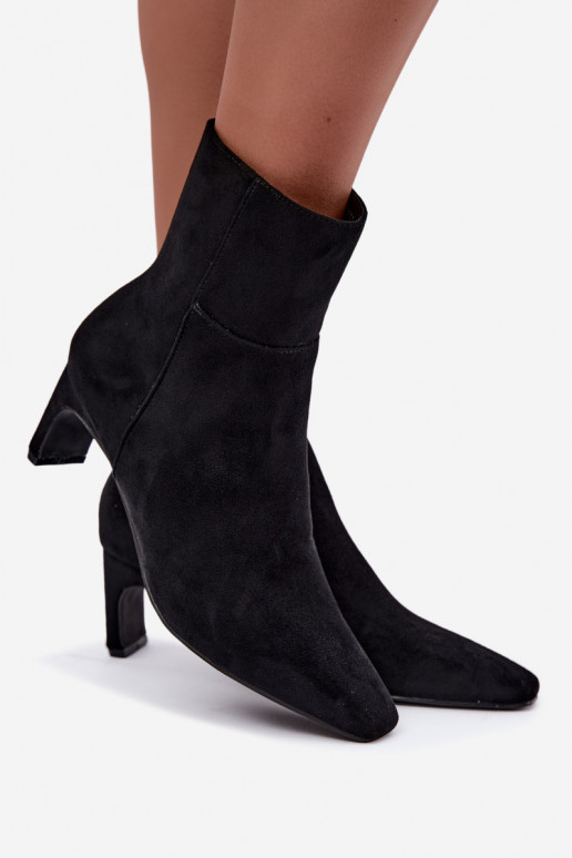 ankle boots da donna con tacco in nero Rileya