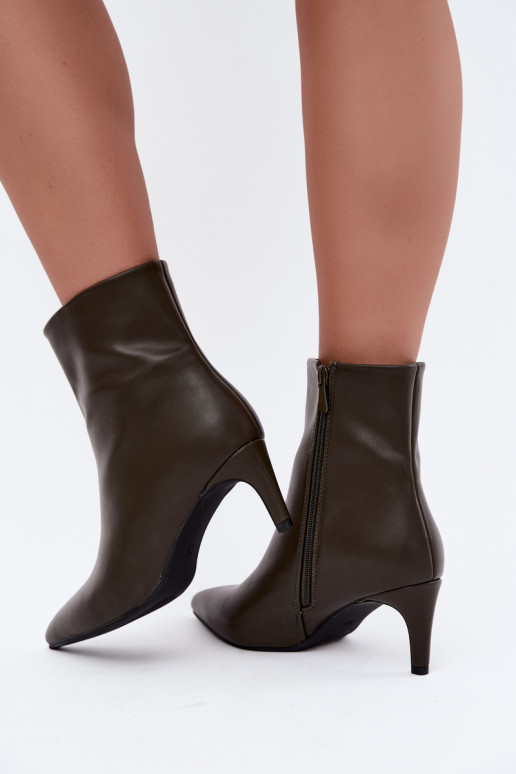 stivaletti da donna con tacchi in pelle sintetica color khaki Celisse