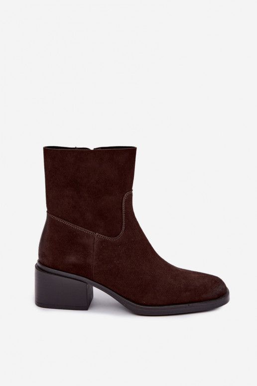 Stivaletti da donna in suede sintetico con tacco color cioccolato Iveris