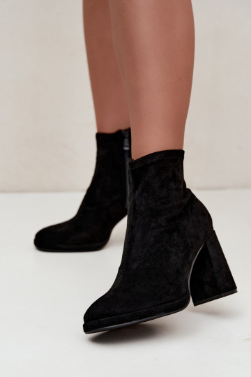 Stivaletti da donna in suede sintetico con tacco color nero Karvella 2