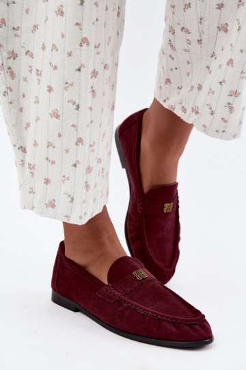 Mocassini da donna con rouches e dettagli decorativi in colore bordeaux Kairo