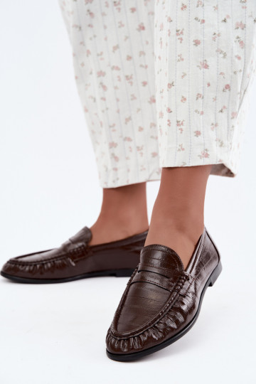 Mocassini lucidi da donna con rouches in colore marrone Dulcy 2