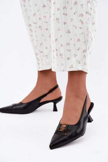 Sandali con tacco e tallone aperto e dettagli decorativi in finta pelle nera Gilly 2