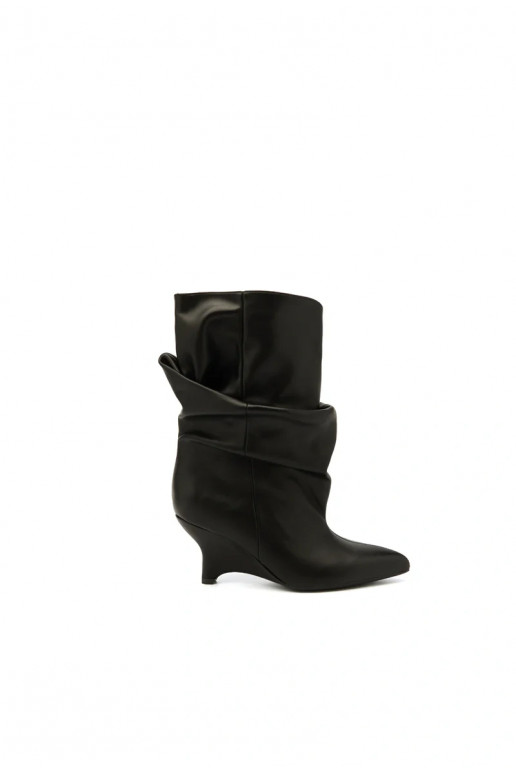 Stivaletti slouchy con piattaforma nera Ilyna