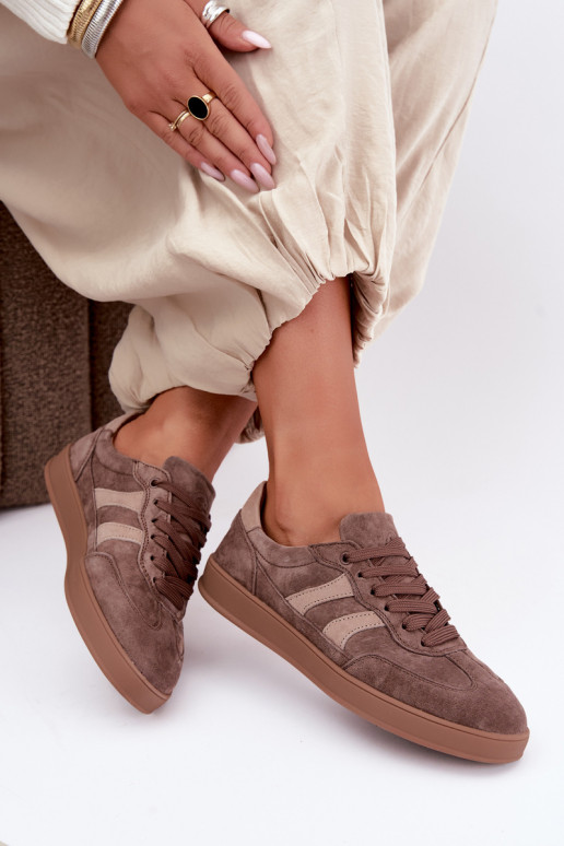 Sneakers da donna in suede marrone Vinceza 95438