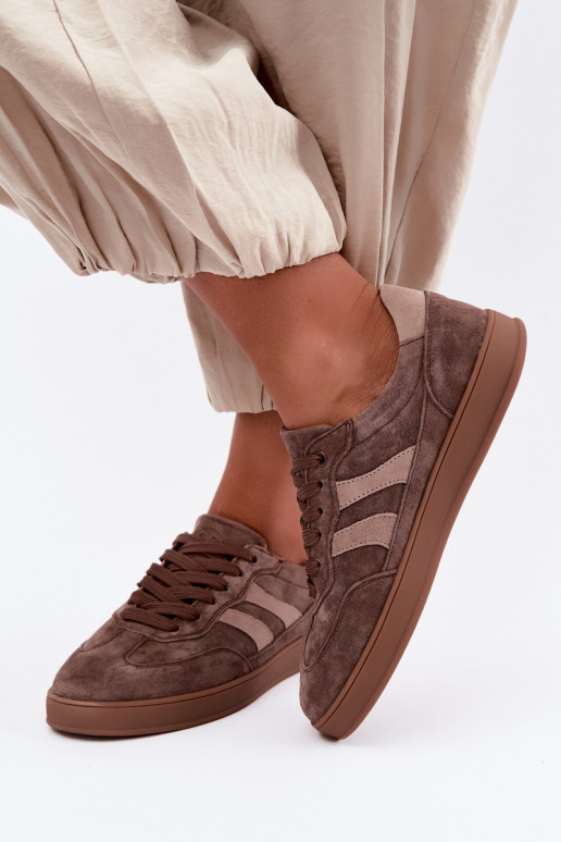 Sneakers da donna in suede marrone Vinceza 95438