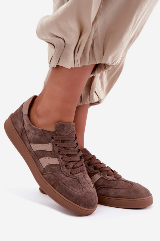 Sneakers da donna in suede marrone Vinceza 95438