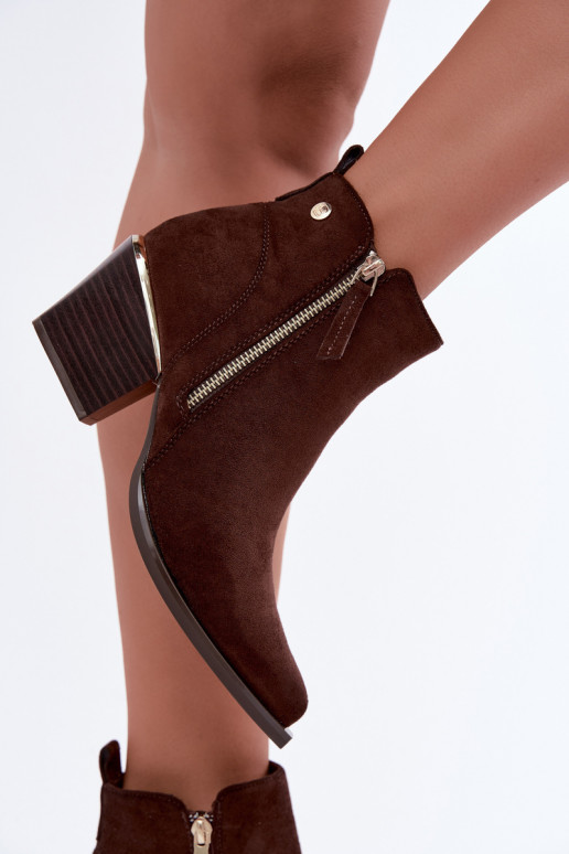 Stivaletti in stile cowboy con zip decorativa, cioccolato Jarelia