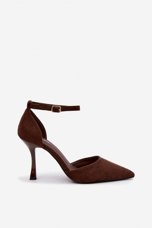 Scarpe in suede sintetico con cinturini color cioccolato Ladessa