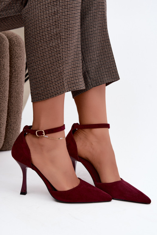 Scarpe in suede sintetico con cinturini color bordeaux Ladessa