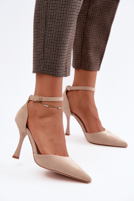 Scarpe in suede sintetico con cinturini color sabbia Ladessa