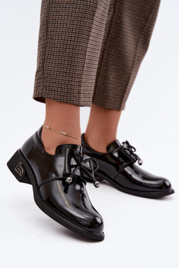Scarpe in pelle sintetica verniciate con fiocchi T.Sokolski AN J26-190 in nero 2