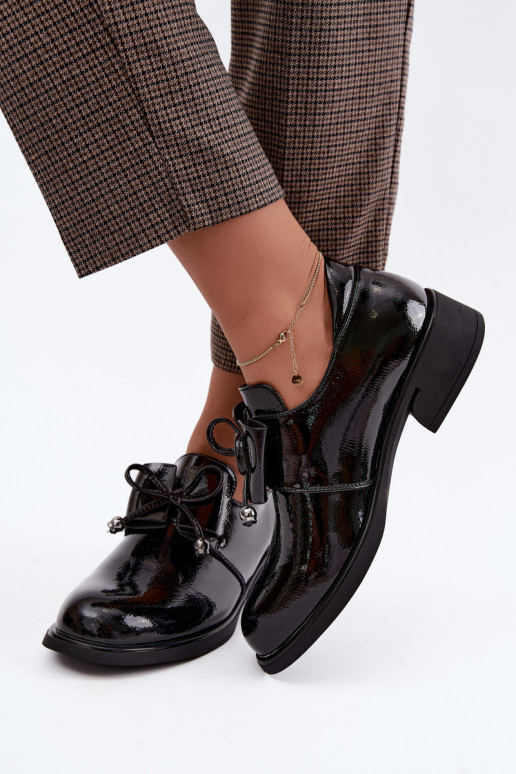 Scarpe in pelle sintetica verniciate con fiocchi T.Sokolski AN J26-190 in nero