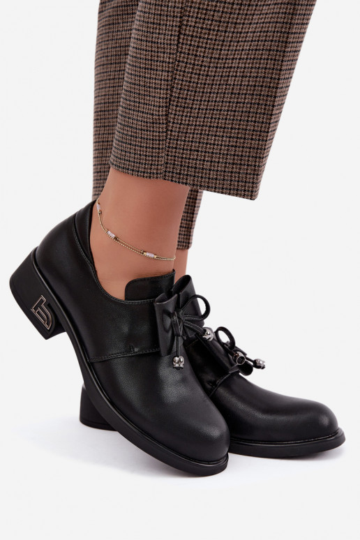 Scarpe in pelle sintetica con fiocchi T.Sokolski AN J26-190 in nero