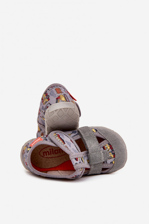 Pantofole per bambini Milami con chiusure adesive grigie