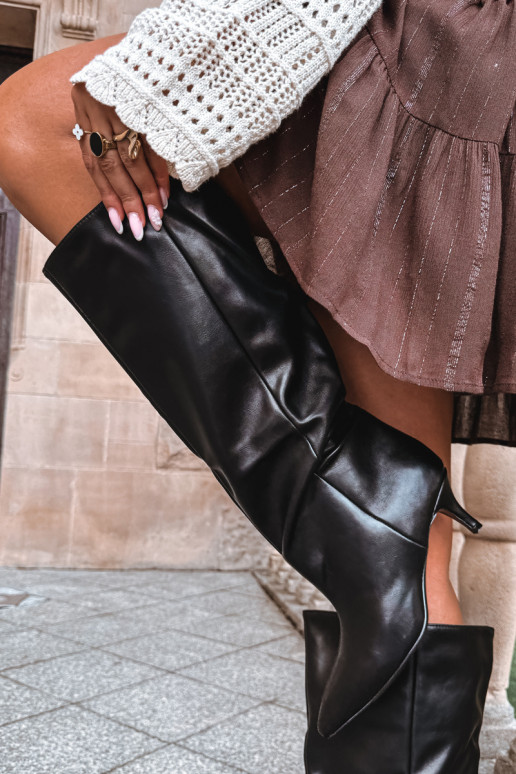 Stivaletti con tacco in suede sintetico nero Desya