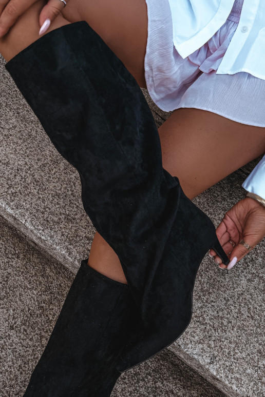stivali alti da donna slip-on con tacco in nero Favra