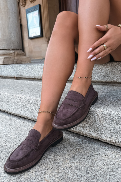 Mocassini da donna in suede color cioccolato Vinceza 62335