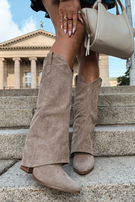 Stivali alti da donna in stile cowboy con tacco color sabbia Kalena