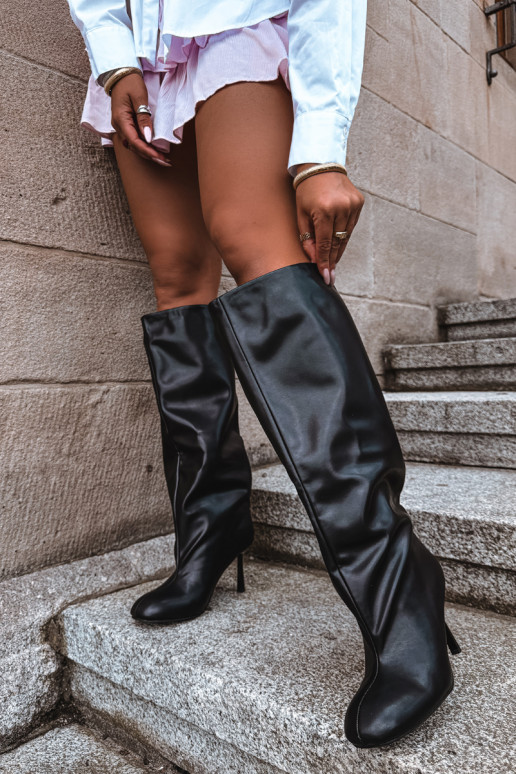 Stivali alti da donna slip-on con tacco sottile in nero Caliya