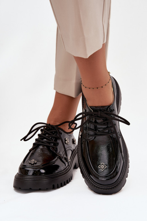 Scarpe da donna in pelle verniciata con fibbie in nero Artiker 57C0333