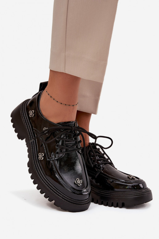 Scarpe da donna in pelle verniciata con fibbie in nero Artiker 57C0333