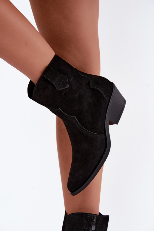 Stivali in finta suede in stile cowboy con tacco color nero Daliae
