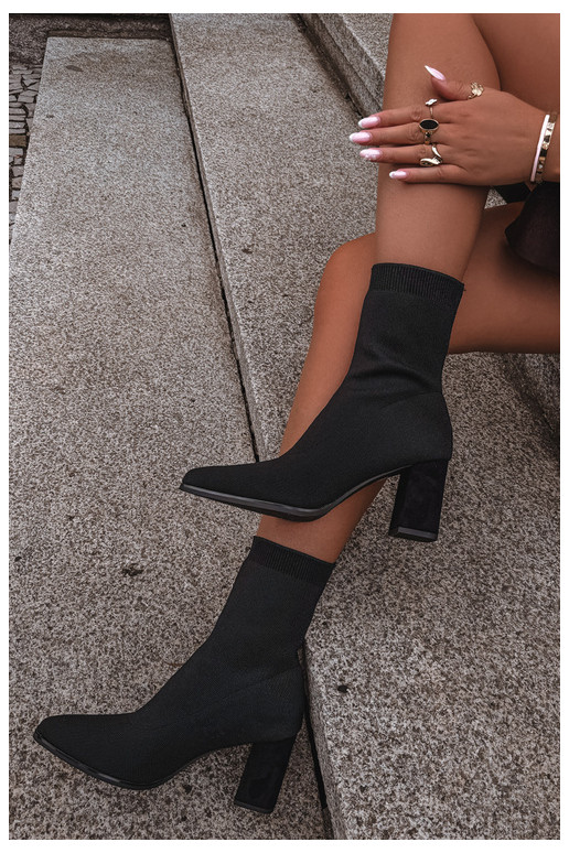 Stivaletti caldi da donna modello slip-on, neri