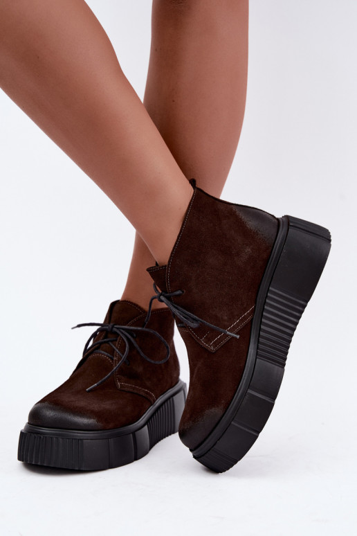 Scarpe da donna in pelle in finta suede riscaldate con piattaforma in marrone Zazoo 60588