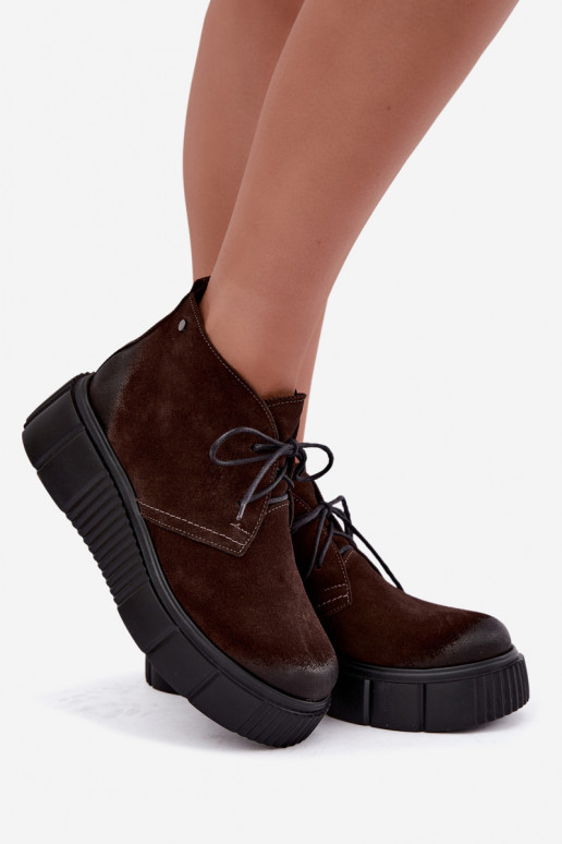 Scarpe da donna in pelle in finta suede riscaldate con piattaforma in marrone Zazoo 60588