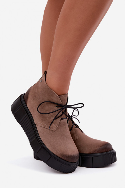 Scarpe da donna in pelle in finta suede riscaldate con piattaforma color sabbia Zazoo 60588