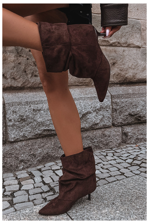 Stivaletti slip-on con tacco in ecopelle scamosciata Loralia