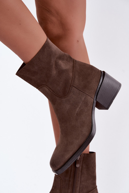 Stivaletti da donna in suede marrone Iveris