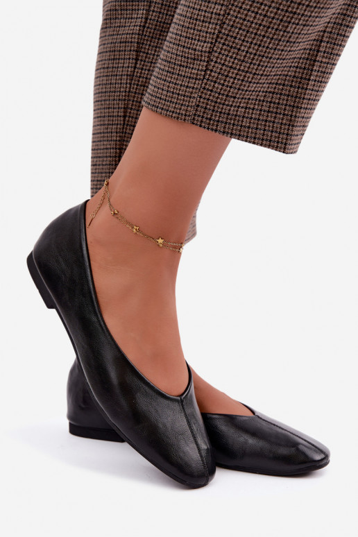 Ballerine con ricamo decorativo in nero Iralia